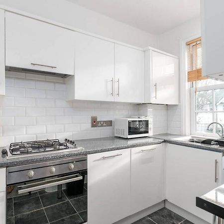 Guestready - Modern 2-Bed For 4 In Golders Green! Лондон Экстерьер фото